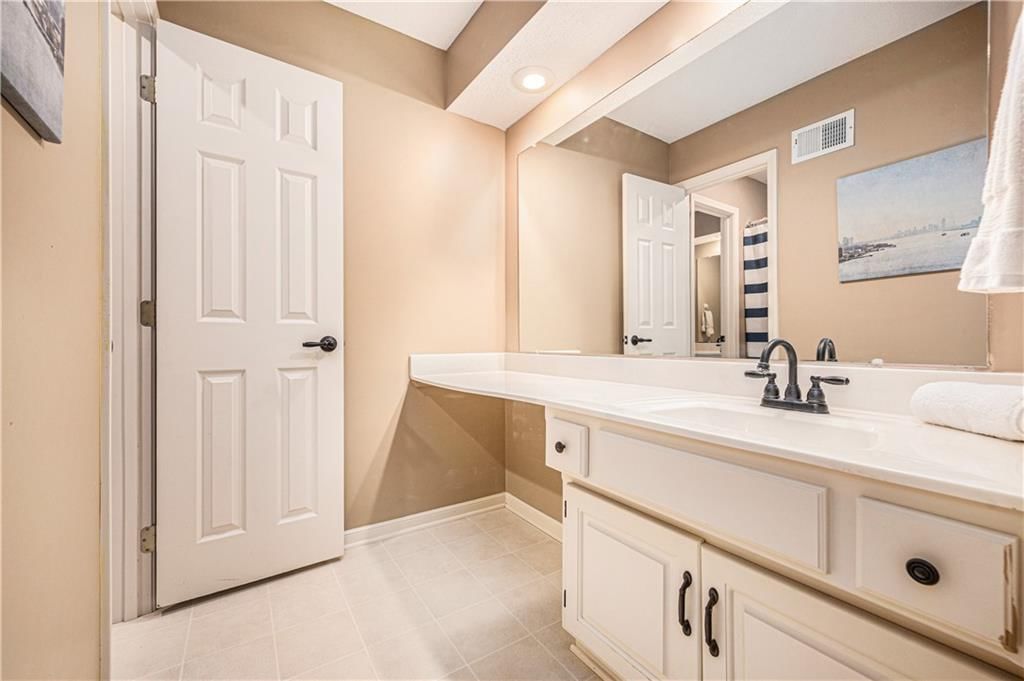 14124 Flint Street — photo 33