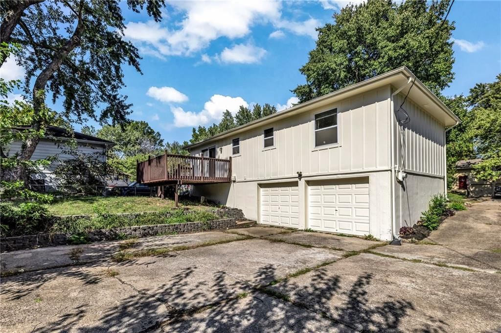205 NW 4th Street Court — photo 21