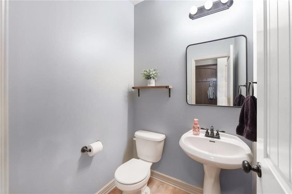 813 SW 35 Street — photo 14