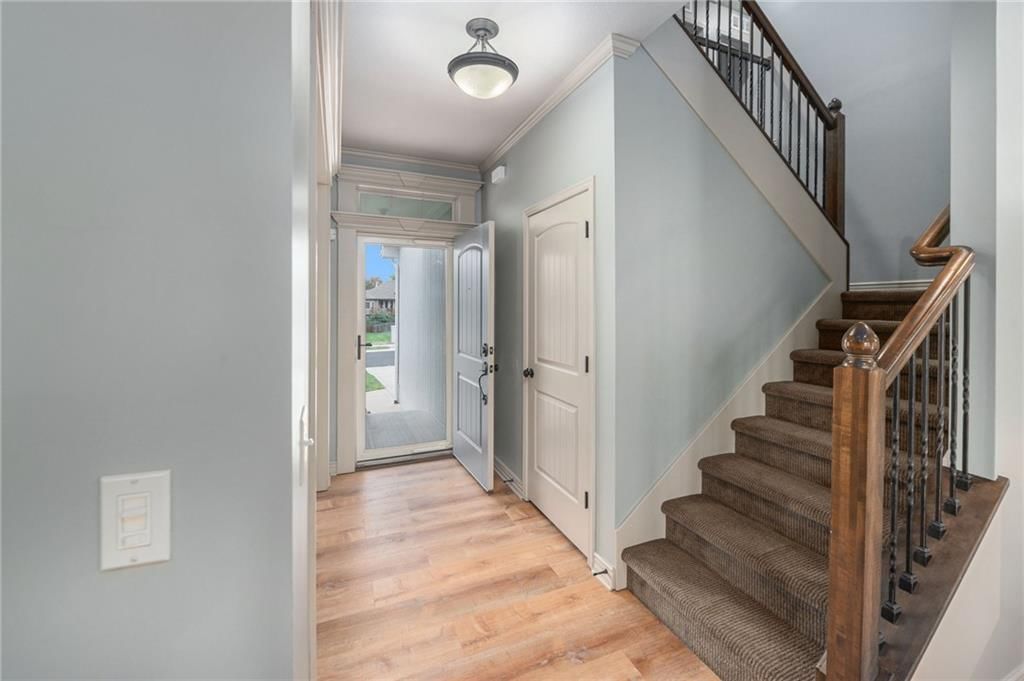 813 SW 35 Street — photo 5