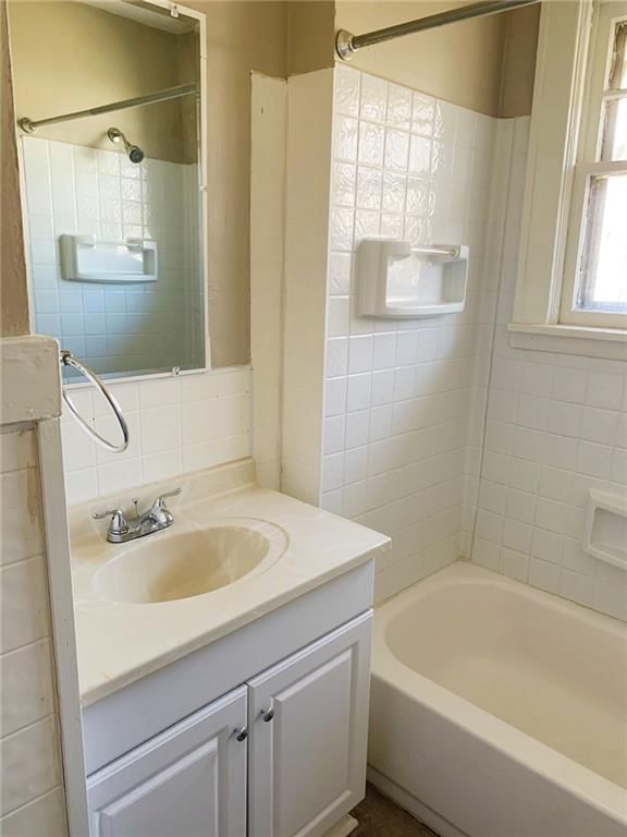 4604 NE 47th Street — photo 8