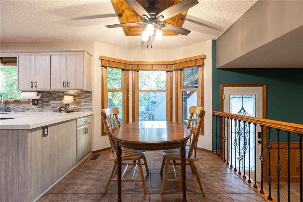17589 W 112th Street — photo 15