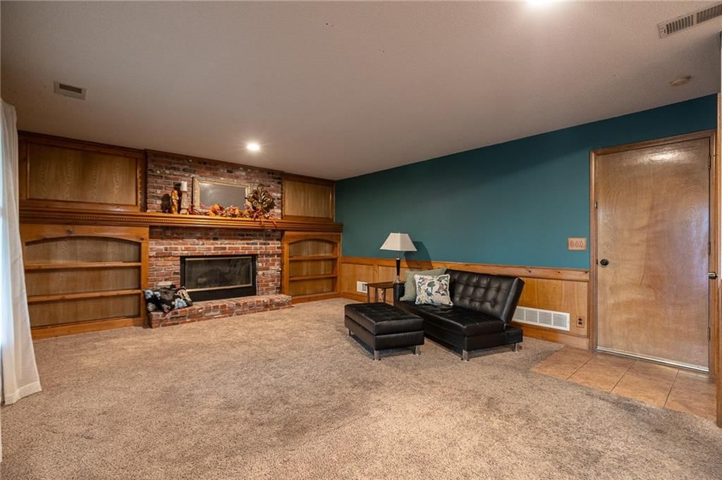17589 W 112th Street — photo 18