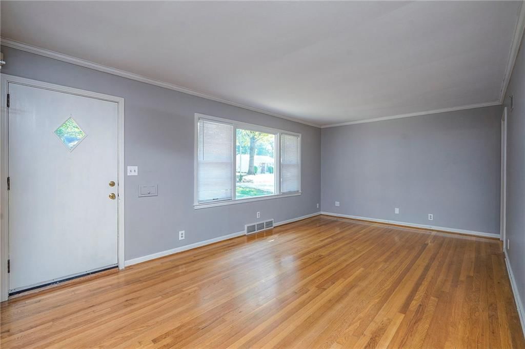 8232 Jarboe Street — photo 4