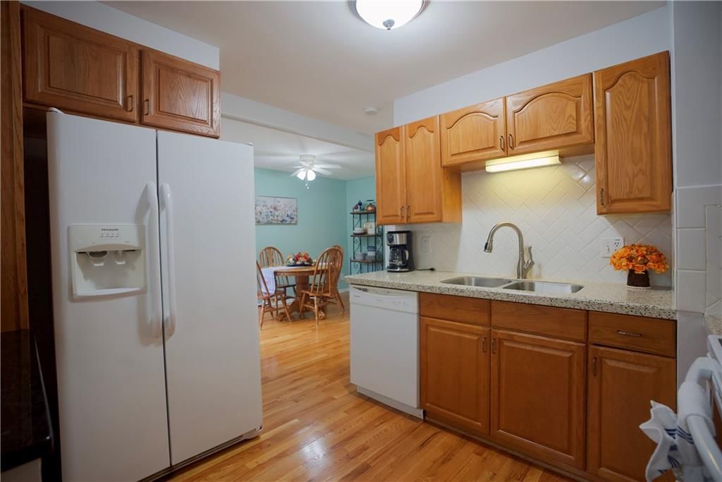 9102 W 100TH Terrace — photo 12