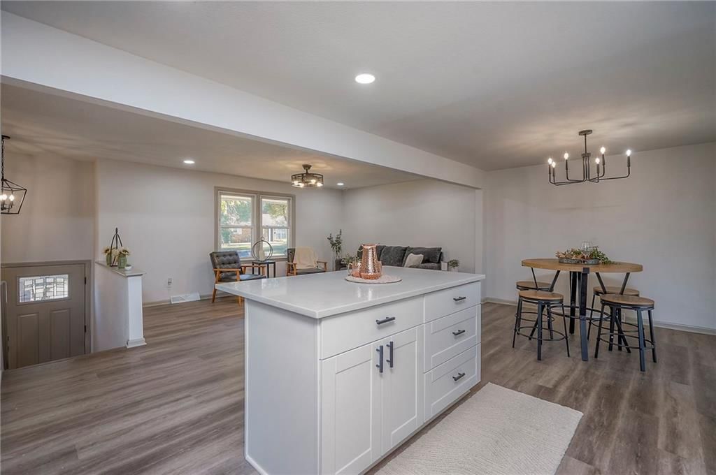6010 E 151st Street — photo 18