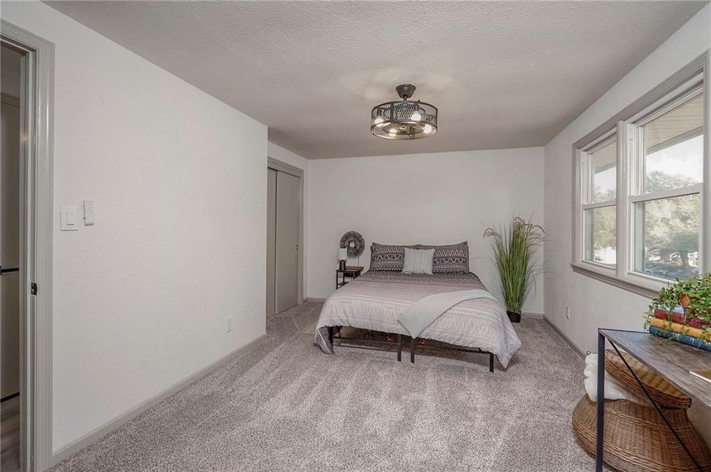 6010 E 151st Street — photo 21