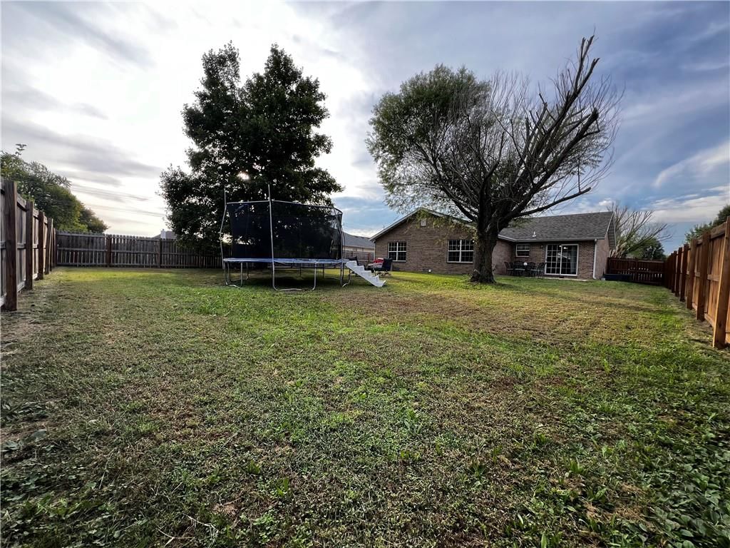 1715 Kent Drive — photo 19