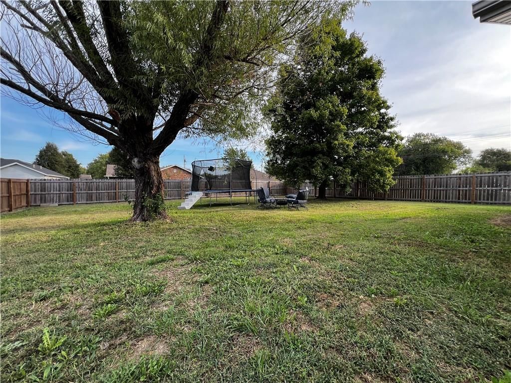 1715 Kent Drive — photo 20