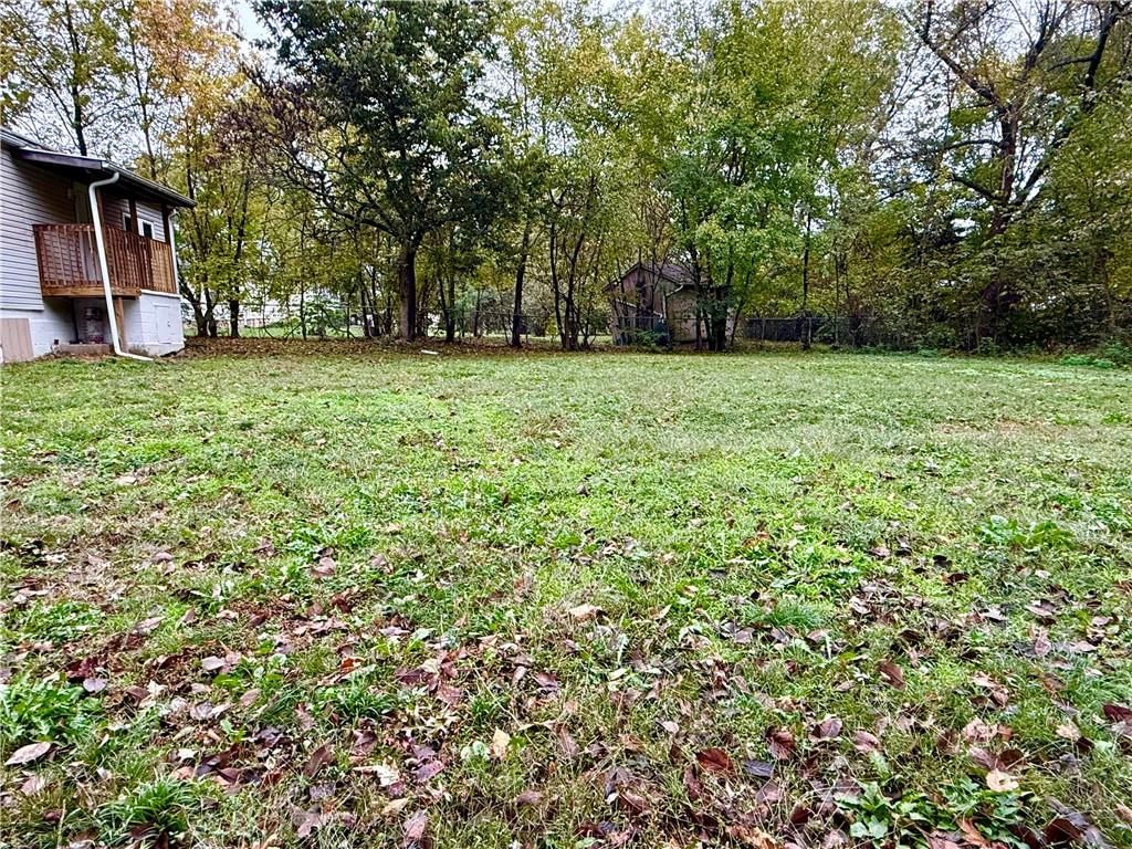909 W Lexington Street — photo 24