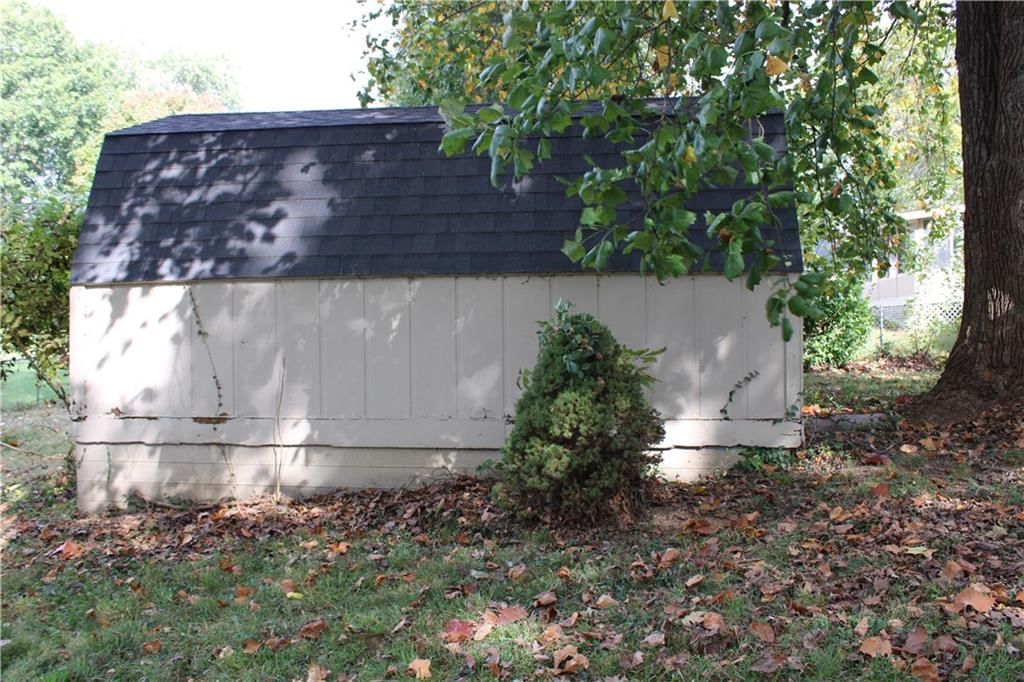 3 country club Terrace — photo 46