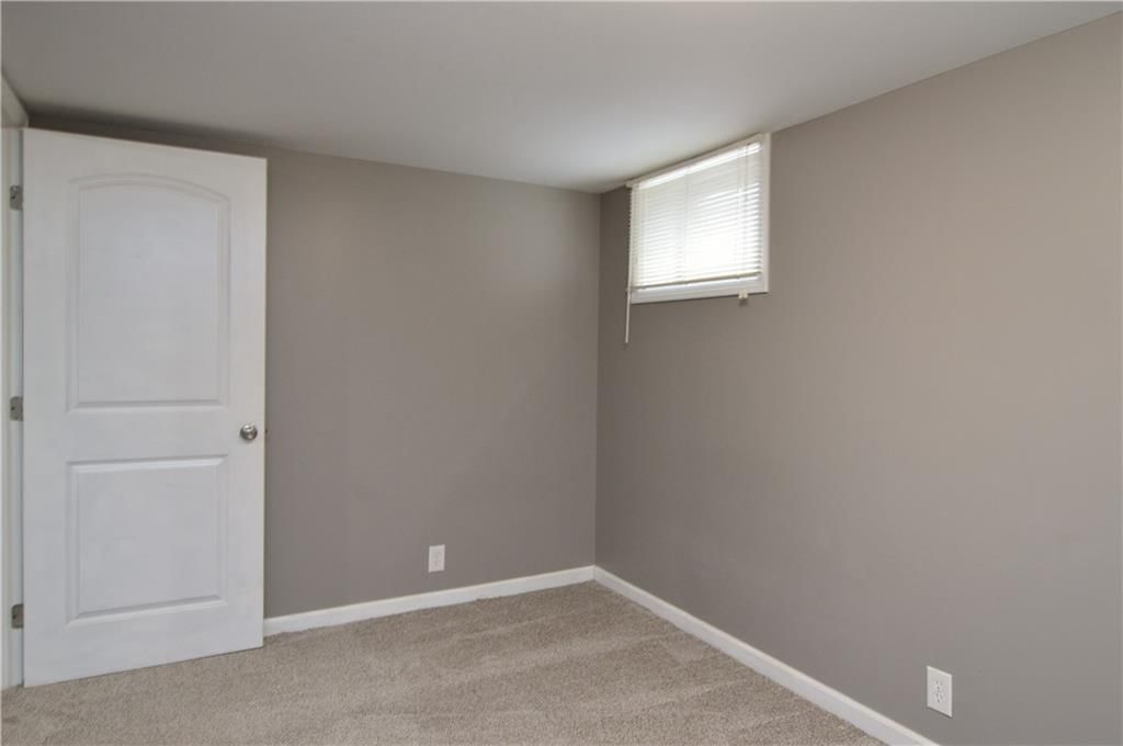464 W 104th Street — photo 20