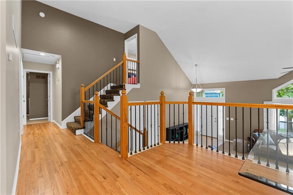 704 NE Diamond Lane — photo 16
