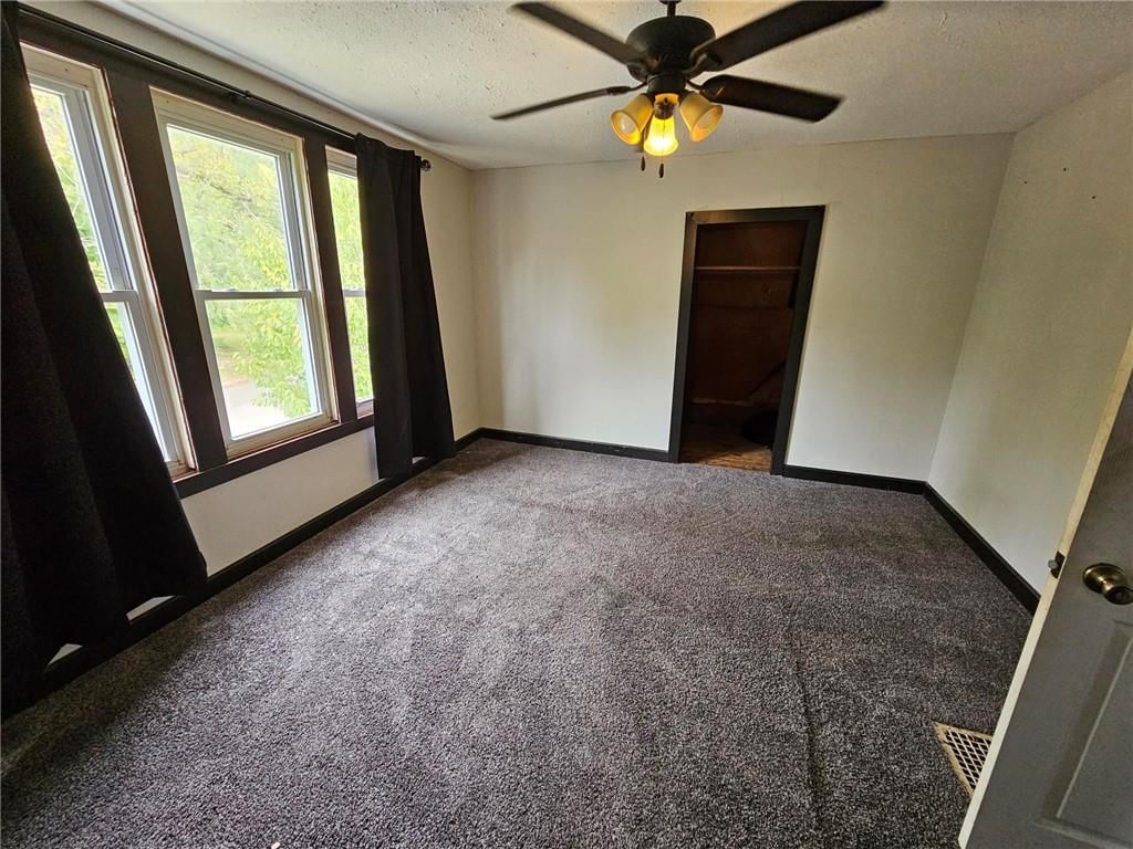 524 E Kansas Avenue — photo 12