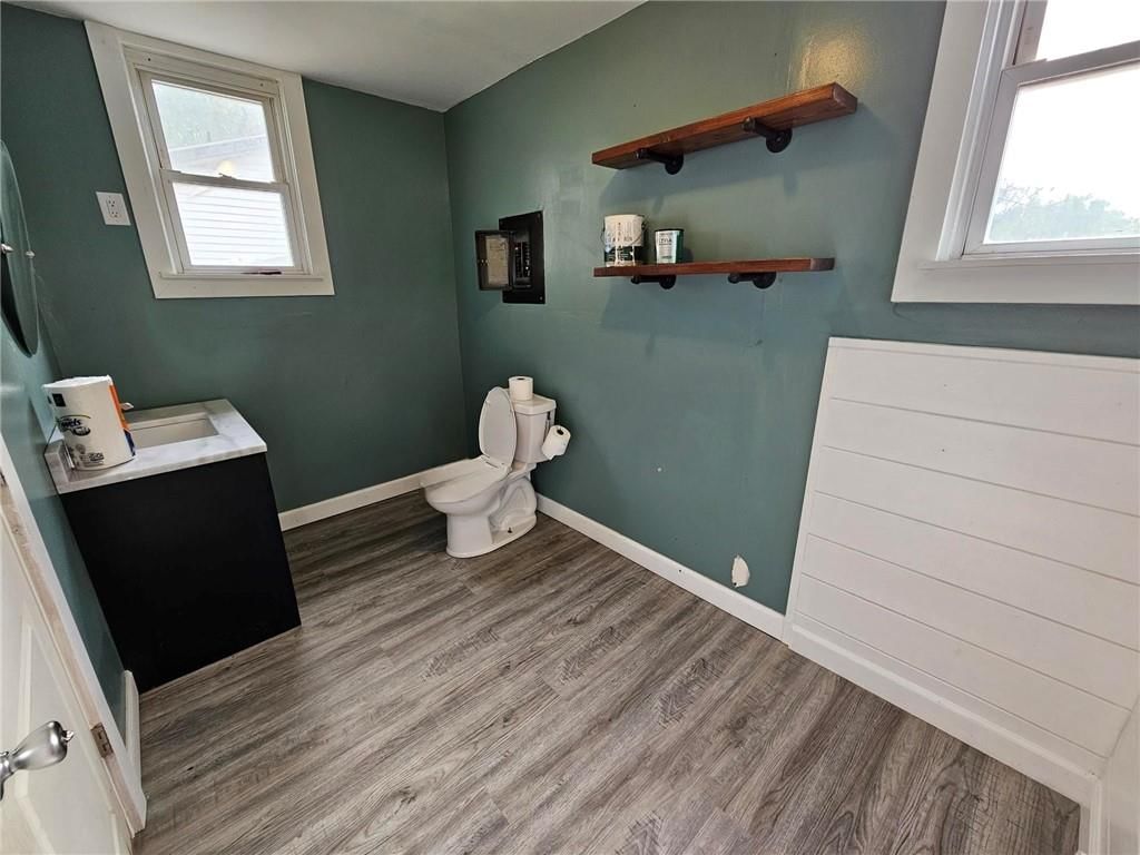 524 E Kansas Avenue — photo 5