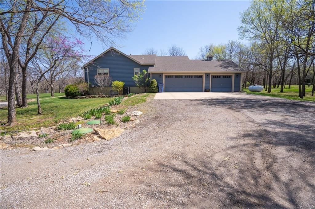 873 N 1928 Road — photo 3