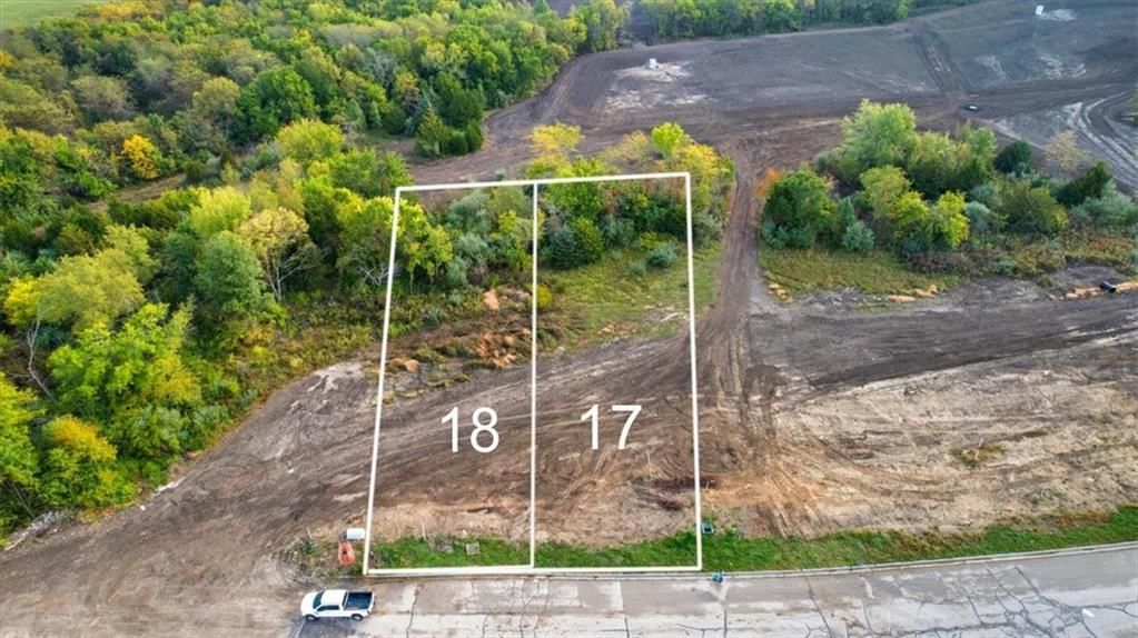 Lot #18 Twin Oaks Parkway, Peculiar, MO
