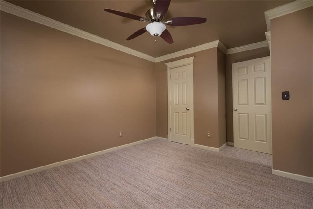 Photo 23 of 47 - 1529 SW Fredrick Drive