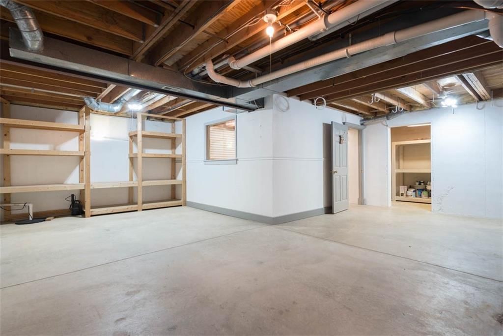 Photo 33 of 47 - 1529 SW Fredrick Drive