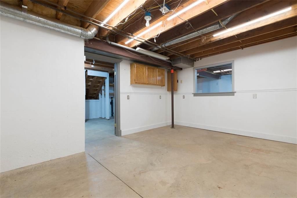 Photo 35 of 47 - 1529 SW Fredrick Drive