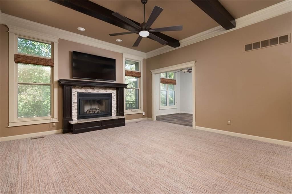 Photo 8 of 47 - 1529 SW Fredrick Drive