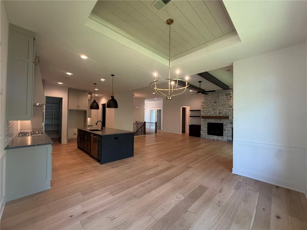 22415 W 89th Terrace — photo 9