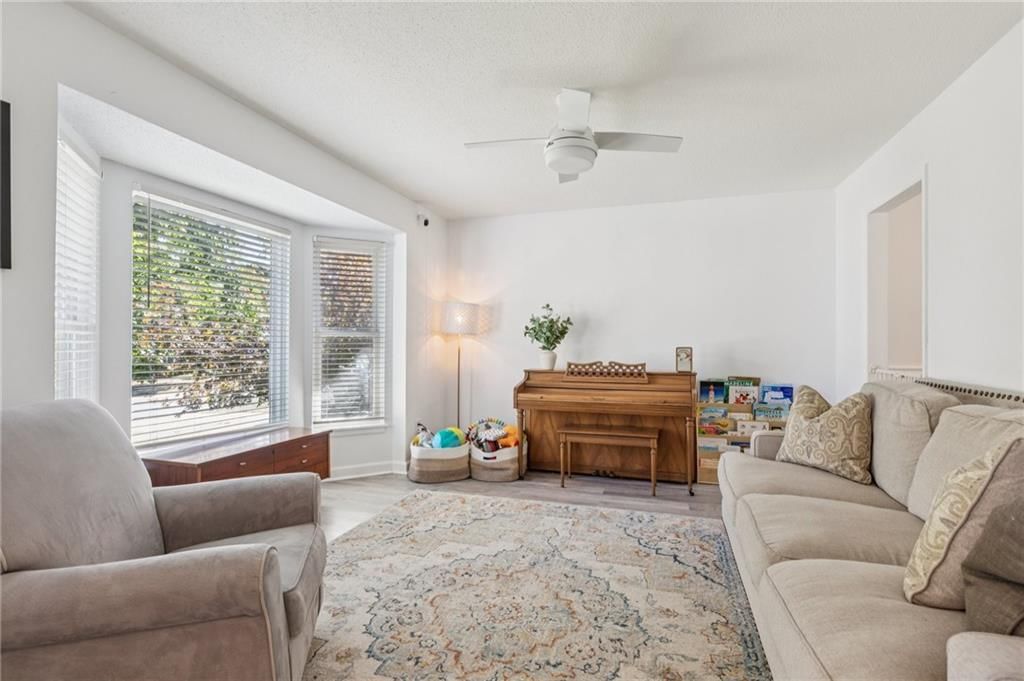7818 Westgate Drive — photo 5