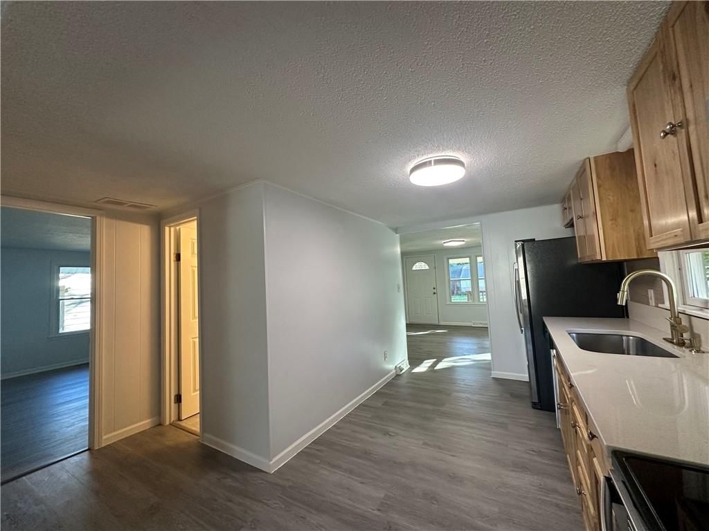 606 W South Street — photo 21