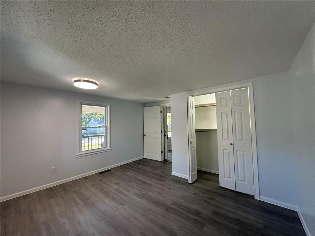 606 W South Street — photo 10