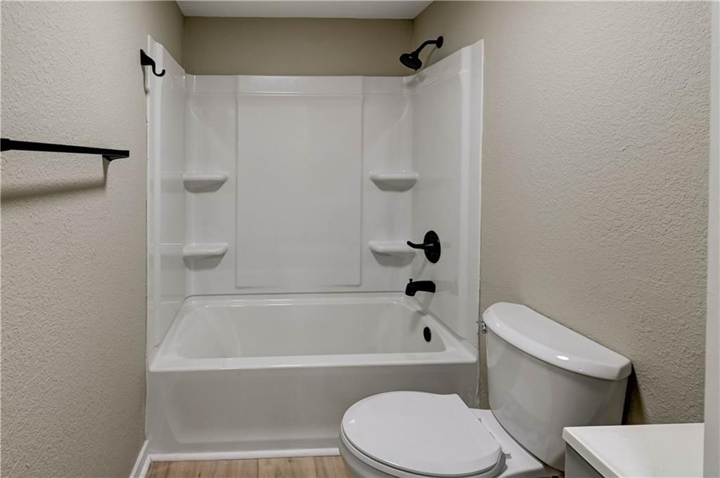 821 W 13th Court — photo 36