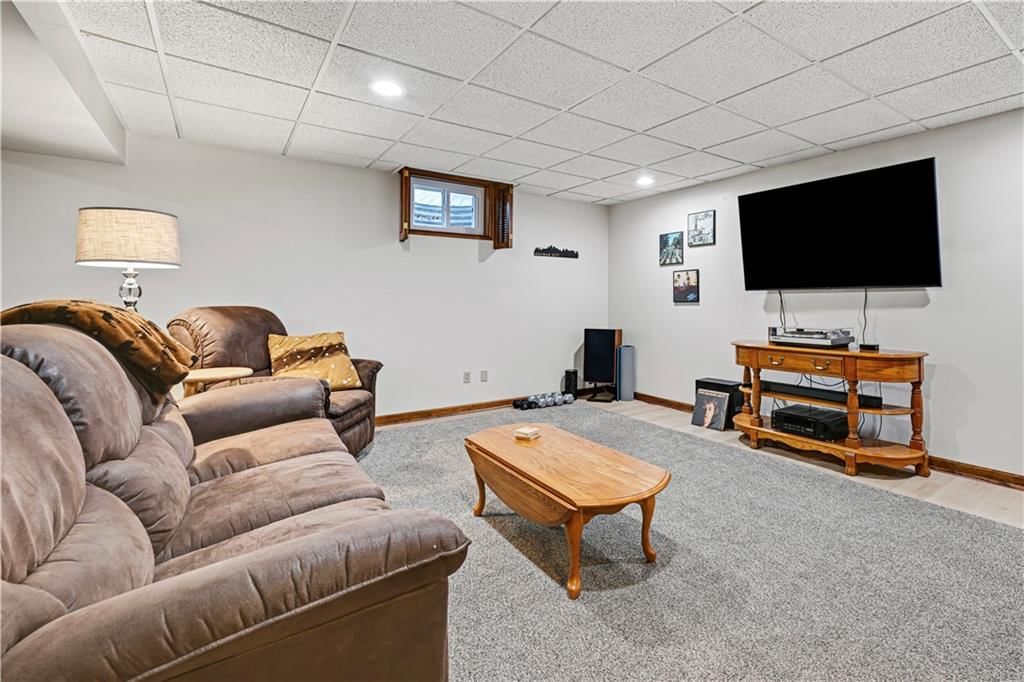 12808 W 82nd Street — photo 36
