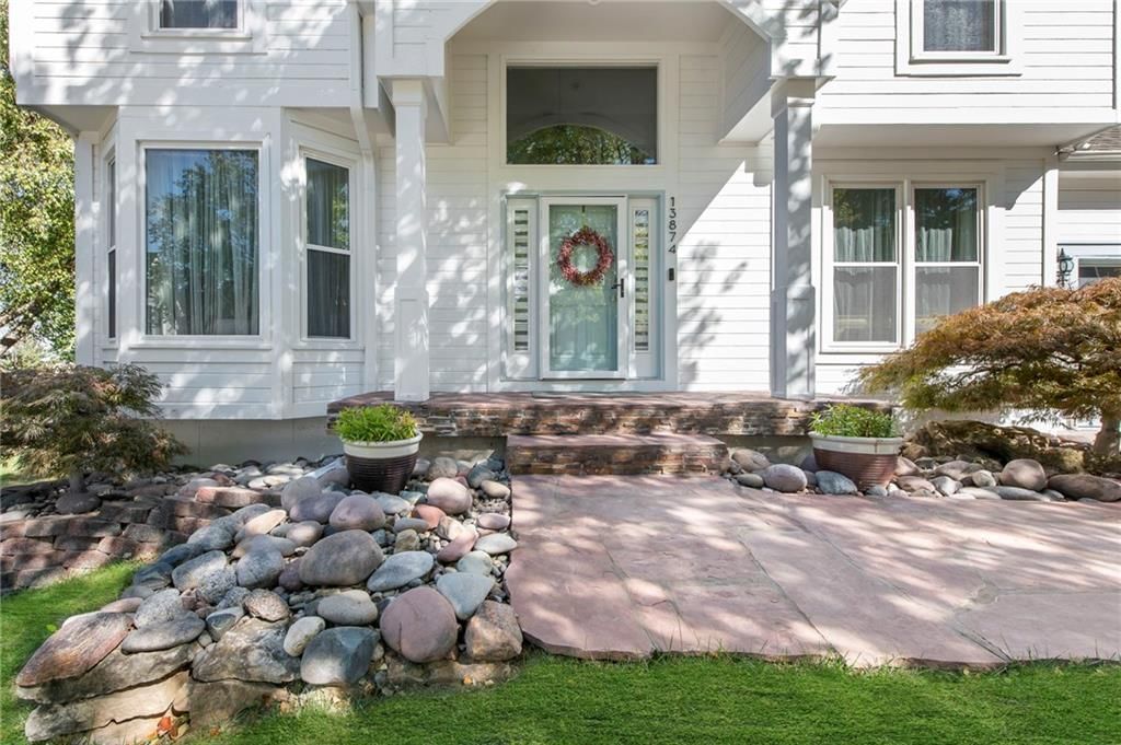 13874 S Kaw Street — photo 4