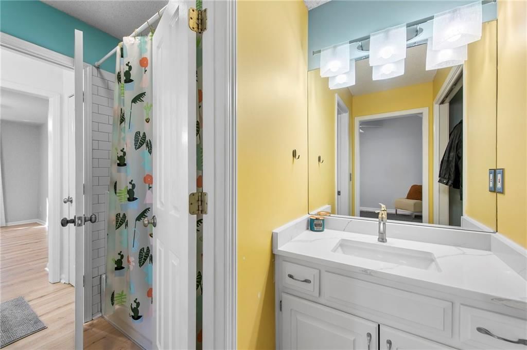 13874 S Kaw Street — photo 41