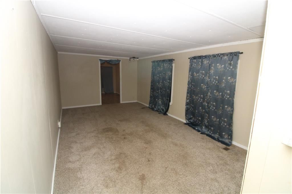 305 W Benton Street — photo 12
