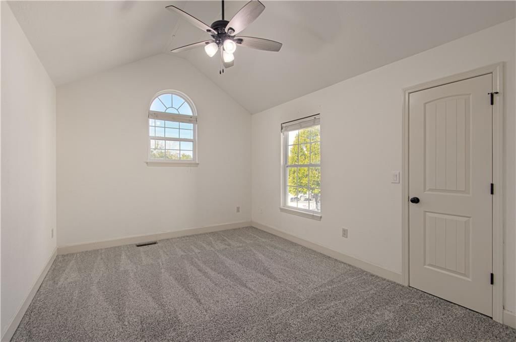 13657 Oak Valley Drive — photo 23