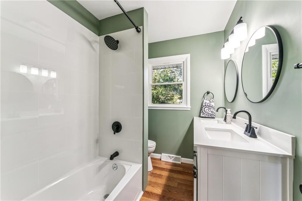 6528 Nogard Avenue — photo 20