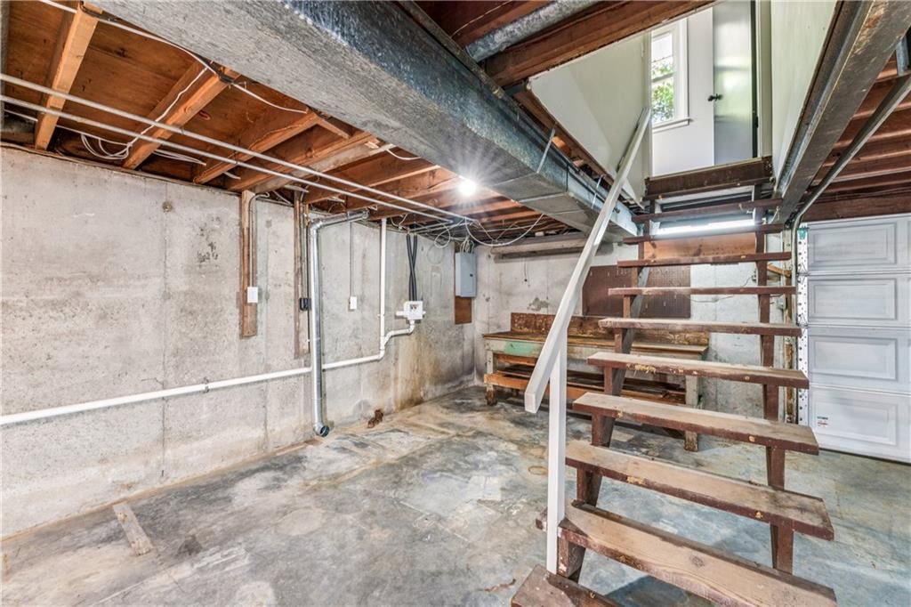 6528 Nogard Avenue — photo 24