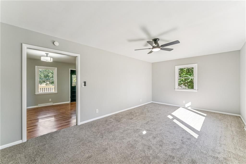6528 Nogard Avenue — photo 6