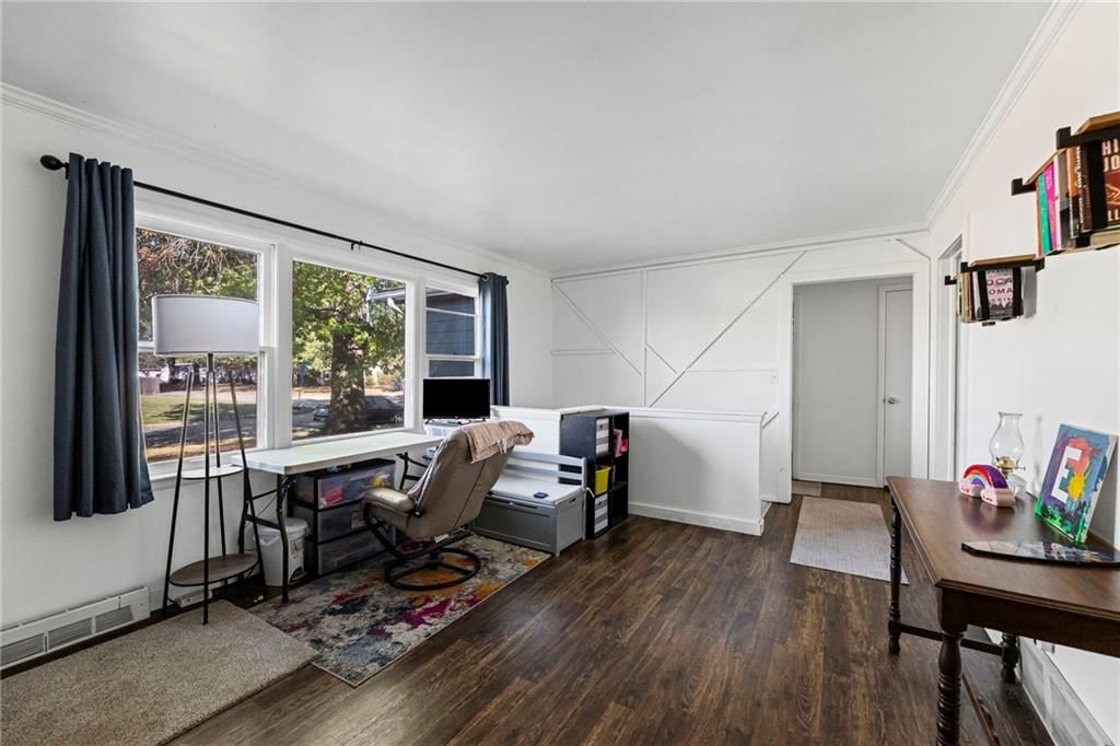 409 E Washington Street — photo 5