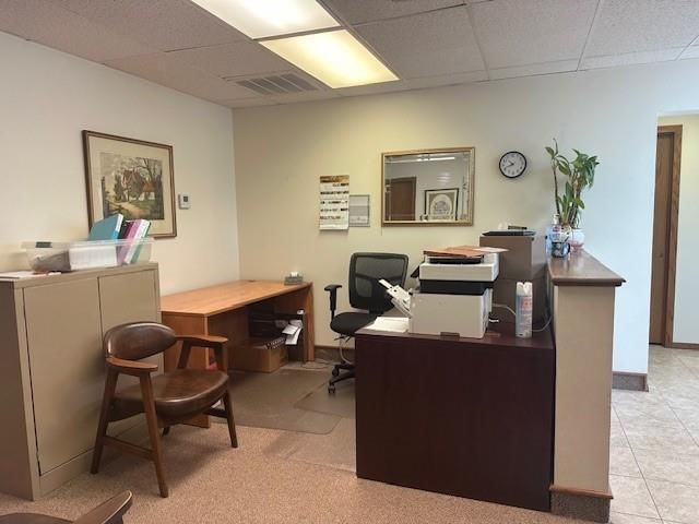 118 W Locust Street — photo 17
