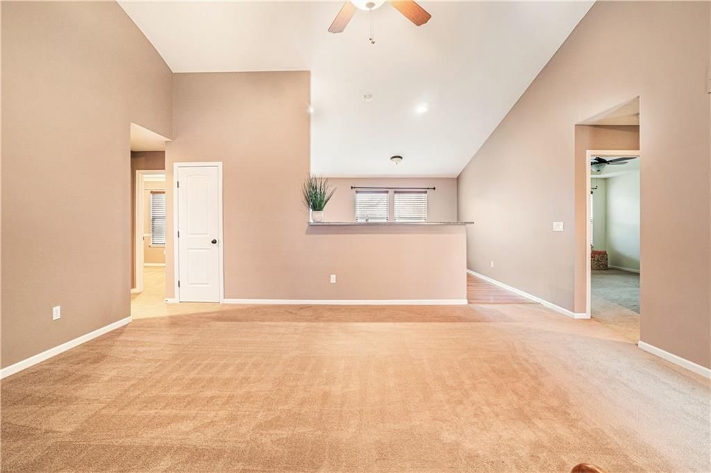 515 E LAKOTA Street — photo 22