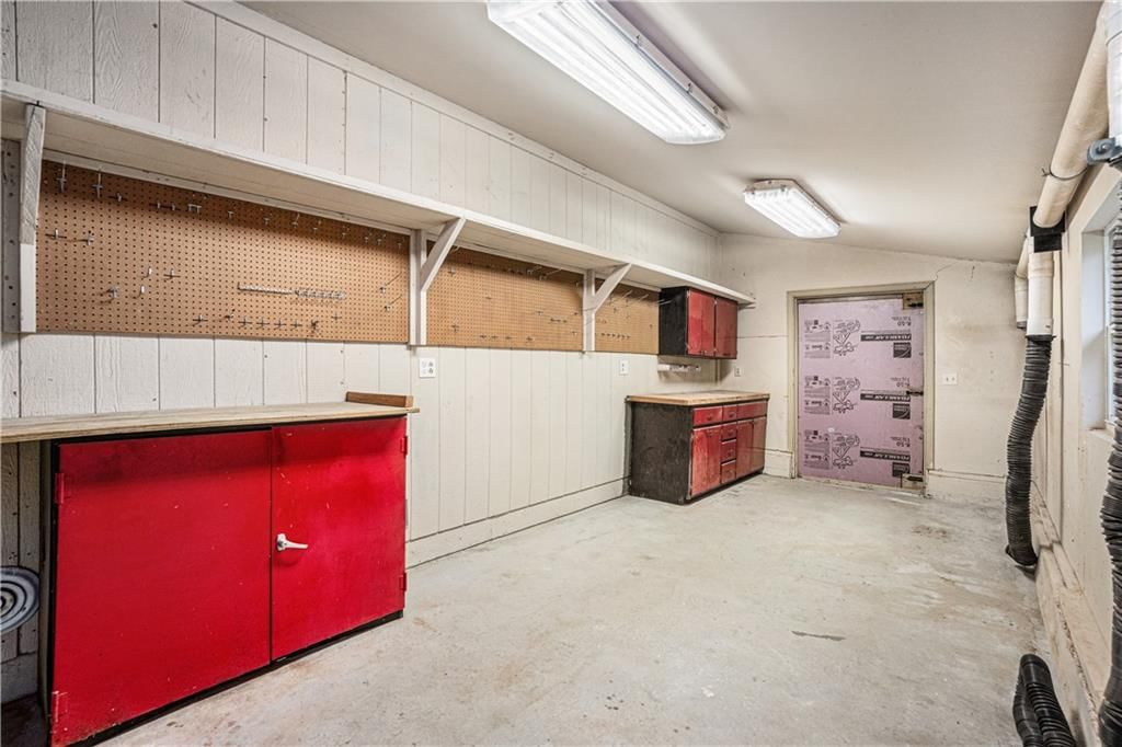 515 E LAKOTA Street — photo 4