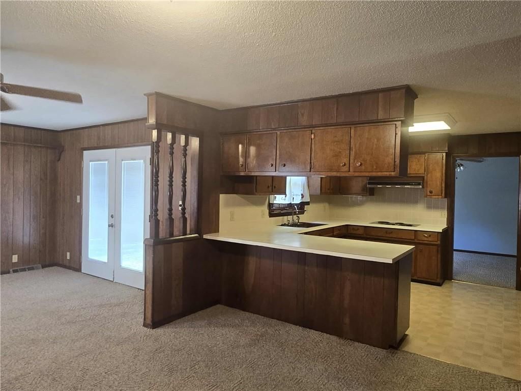 103 S Cherokee Avenue — photo 9