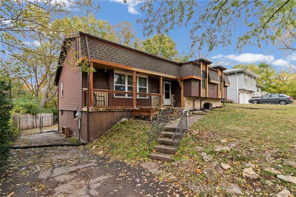 4717 NW Fisk Avenue — photo 3