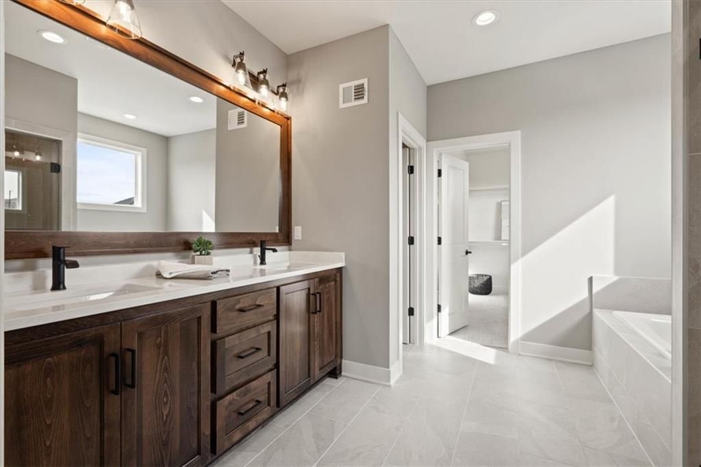 11546 S Olathe View Road — photo 10