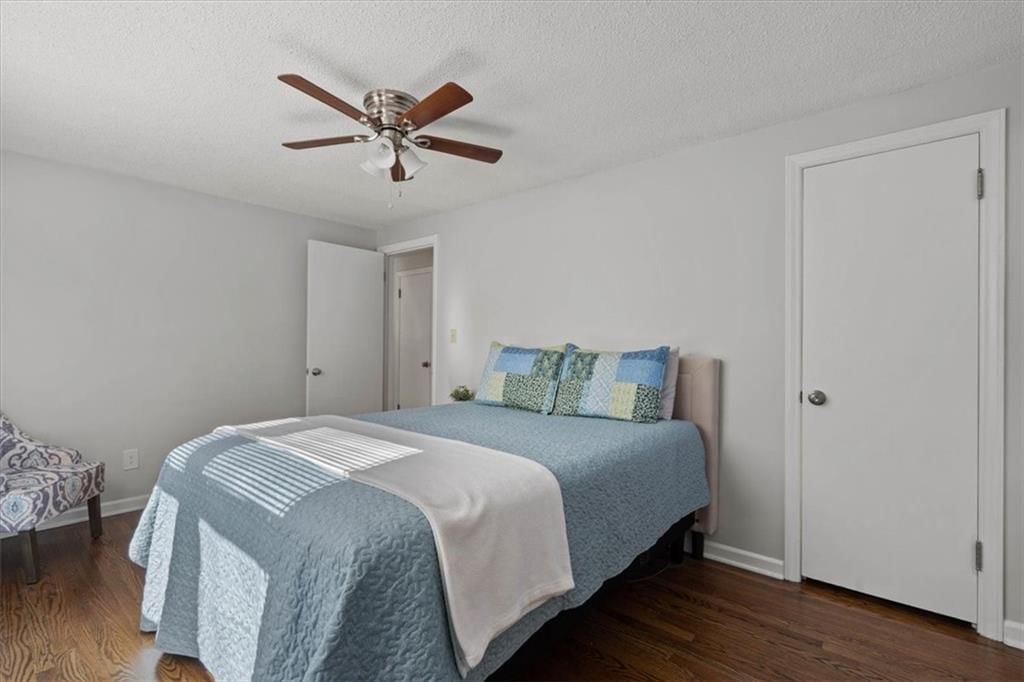8808 W 81st Terrace — photo 13