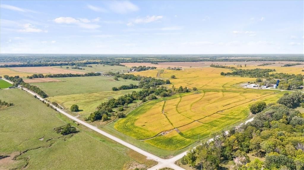 17500 W Sunflower Road, Edgerton, KS
