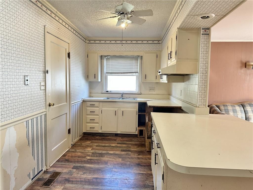 118 Kavanaugh Street — photo 7