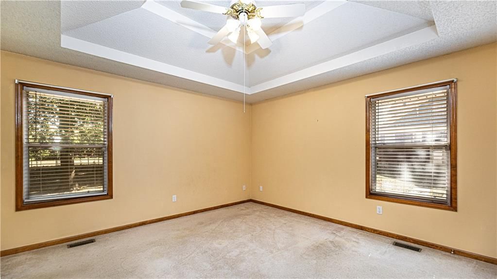 3717 Harvard Avenue — photo 11