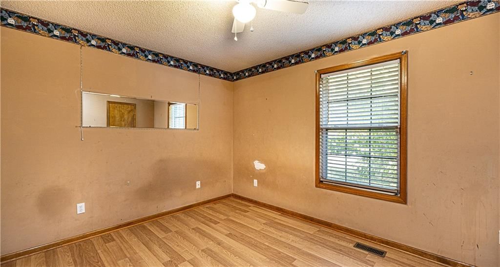 3717 Harvard Avenue — photo 14